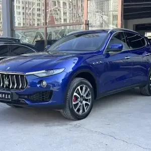 Maserati Levante 2017 из Китая