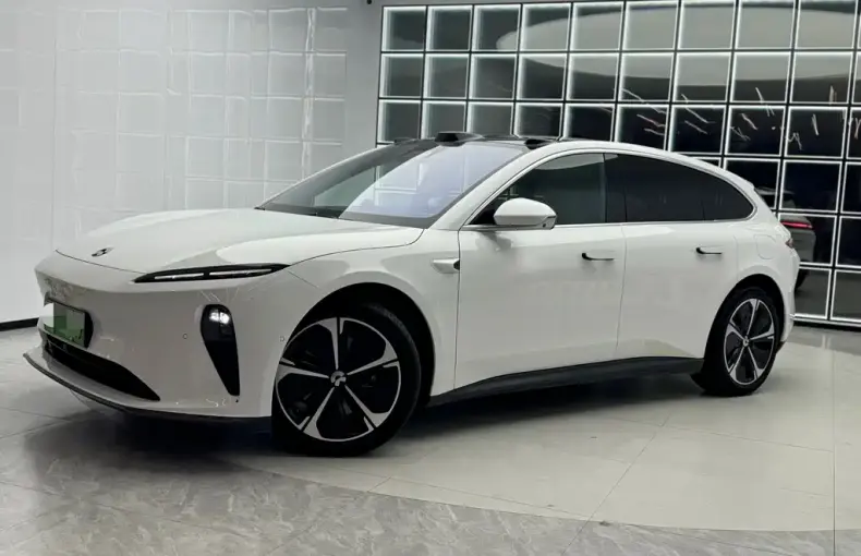 NIO ET5T 2024 из Китая