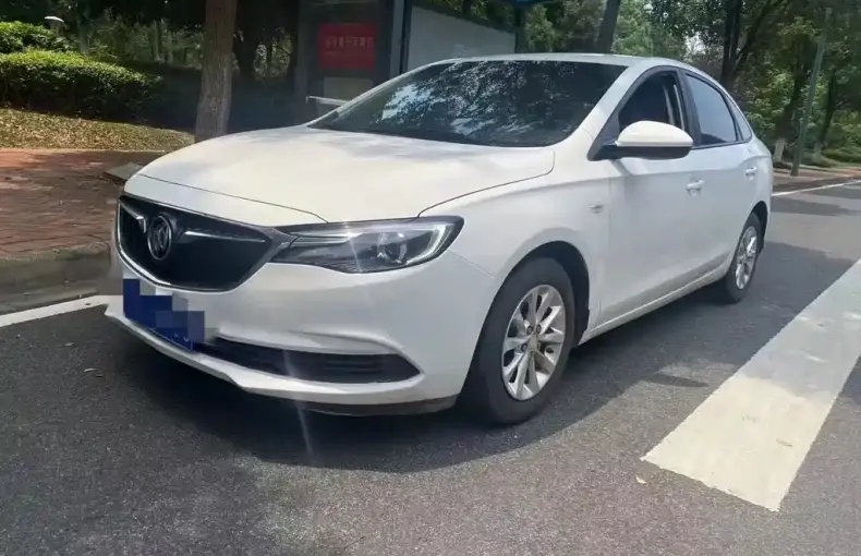 Buick Excelle 2018 из Китая