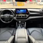 Toyota Crown Kluger 2023 из Китая