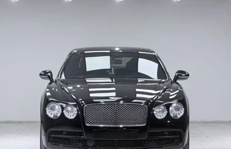 Bentley Flying Spur 2017 из Китая