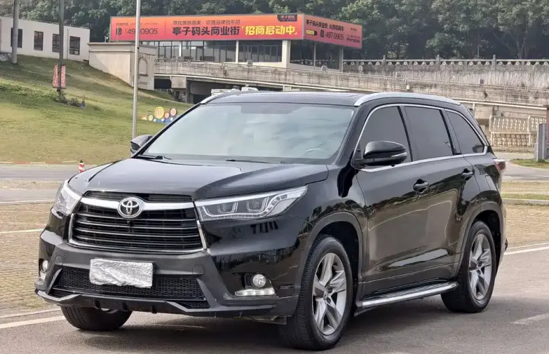 Toyota Highlander 2017 из Китая
