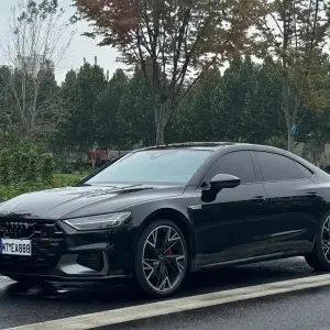 Audi A7L 2025 из Китая