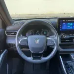 Toyota Crown Kluger 2023 237 л.с. из Китая