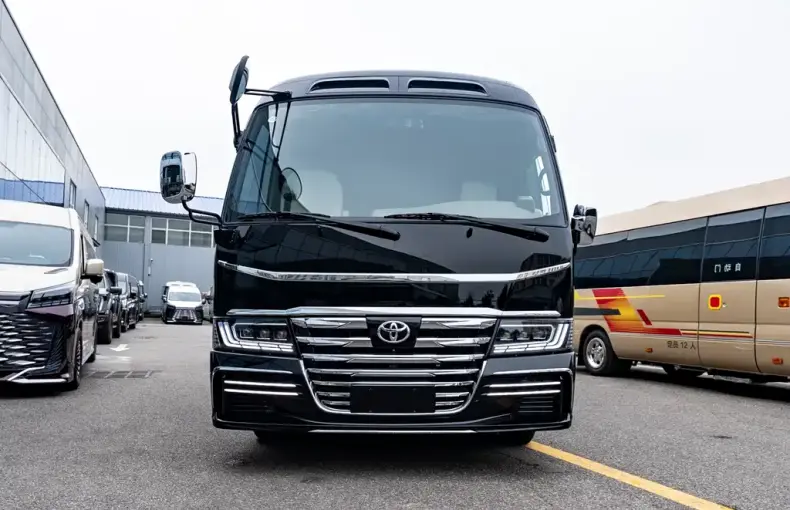 Toyota Coaster из Китая