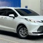 Toyota Sienna 2022 из Китая