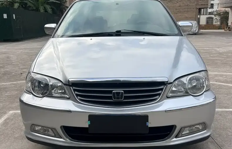 Honda Odyssey 2004 из Китая