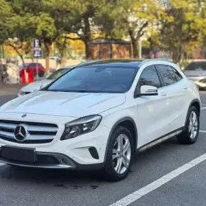 Mercedes-Benz GLA 2015 156 л.с. из Китая
