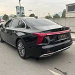 Hongqi Hongqi H5 2023 из Китая