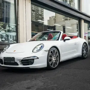 Porsche 911 2016 350 л.с. из Китая