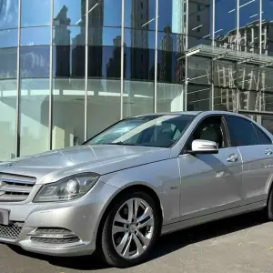 Mercedes-Benz C-Class 2012 184 л.с. из Китая