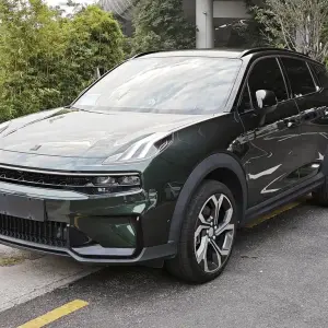Lynk & Co 06 2024 из Китая