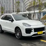 Porsche Cayenne 2017 520 л.с. из Китая