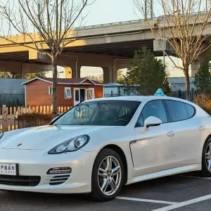 Porsche Panamera 2012 из Китая