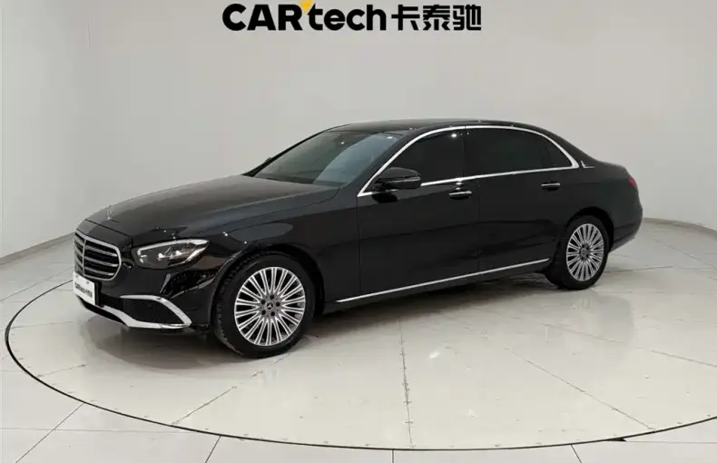 Mercedes-Benz E-Class 2023 из Китая