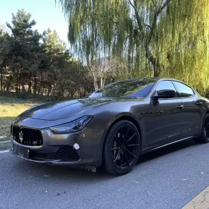 Maserati Ghibli 2015 409 л.с. из Китая