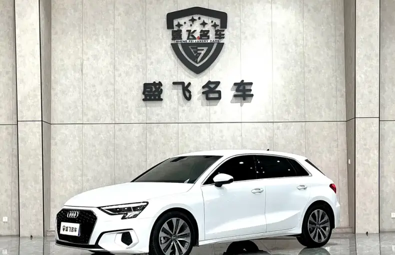 Audi A3 2021 из Китая