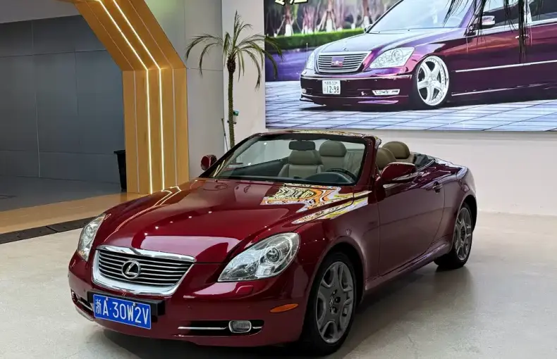 Lexus SC 2009 из Китая