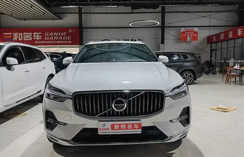 Volvo XC60 2023 из Китая