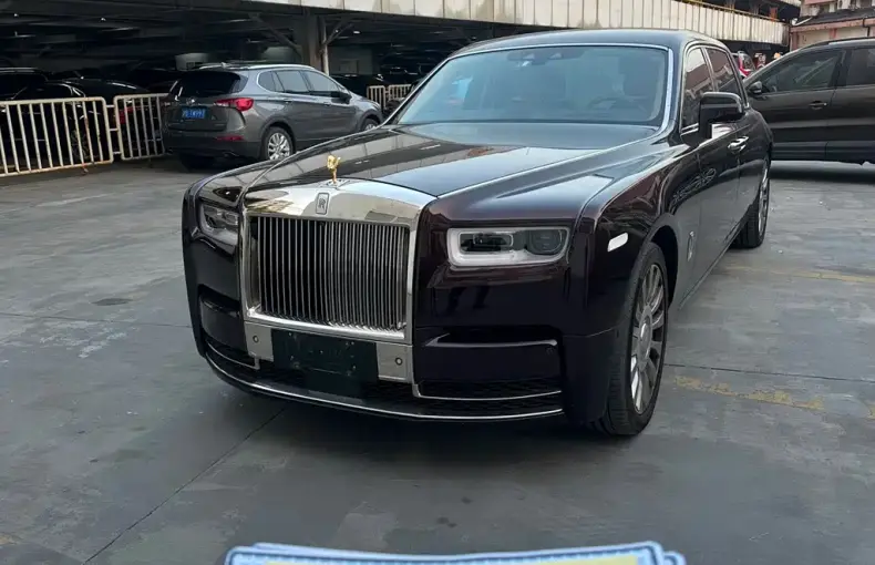 Rolls-Royce Phantom 2020 из Китая