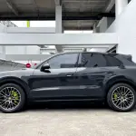 Porsche Cayenne Hybrid 2019 252 л.с. из Китая