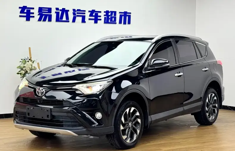 Toyota RAV4 2016 из Китая