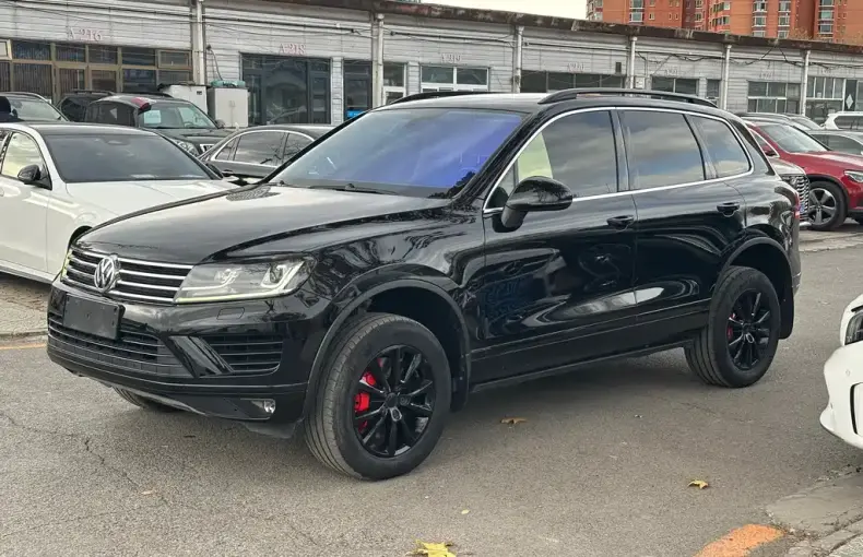 Volkswagen Touareg 2017 из Китая