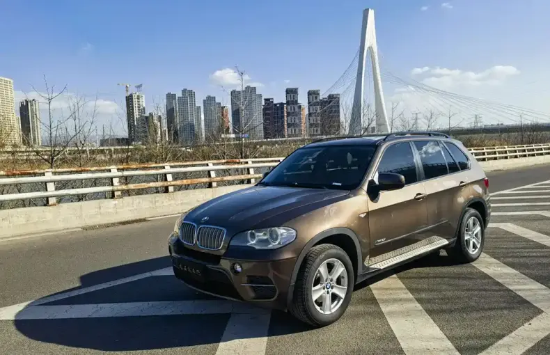 BMW X5 (Import) 2012 из Китая