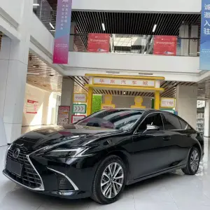 Lexus ES 2025 из Китая