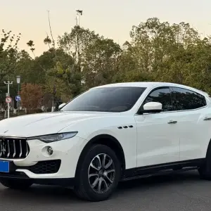 Maserati Levante 2019 из Китая