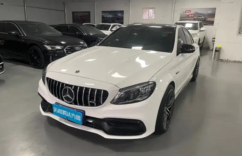 Mercedes-Benz C-Class AMG 2021 из Китая