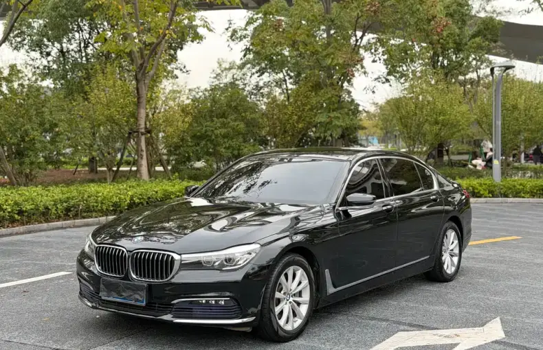BMW 7 Series 2017 из Китая