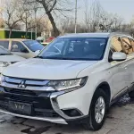 Mitsubishi Outlander 2017 из Китая