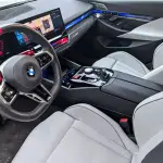 BMW M5 New Energy из Китая