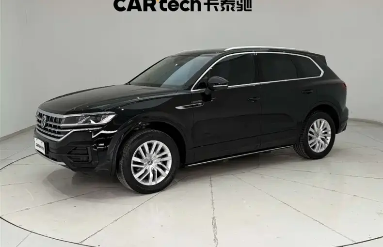 Volkswagen Touareg 2024 из Китая