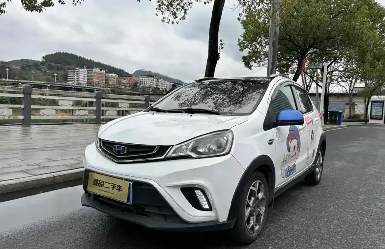 Geely Vision X1 2017 из Китая