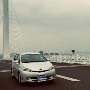 Toyota 2011 из Китая