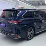 Toyota Granvia 2023 из Китая