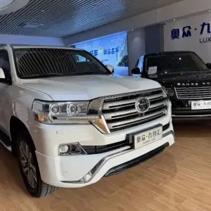 Toyota Land Cruiser 2019 из Китая