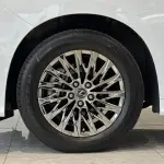 Lexus LM 2022 из Китая