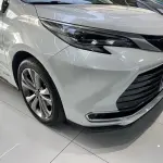 Toyota Sienna 2024 246 л.с. из Китая