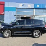 Toyota Land Cruiser 2018 лот 56729121 из Китая