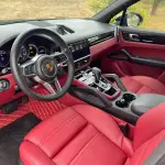 Porsche Cayenne Hybrid 2021 386 л.с. из Китая