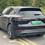 Porsche Cayenne Hybrid 2021 386 л.с. из Китая