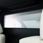 Lexus LM 2022 163 л.с. из Китая