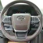 Toyota Granvia 2025 из Китая
