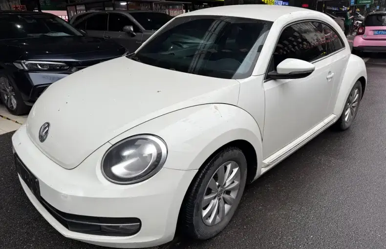 Volkswagen Beetle 2015 из Китая