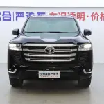 Toyota Land Cruiser 2024 из Китая