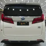 Toyota Alphard 2021 из Китая