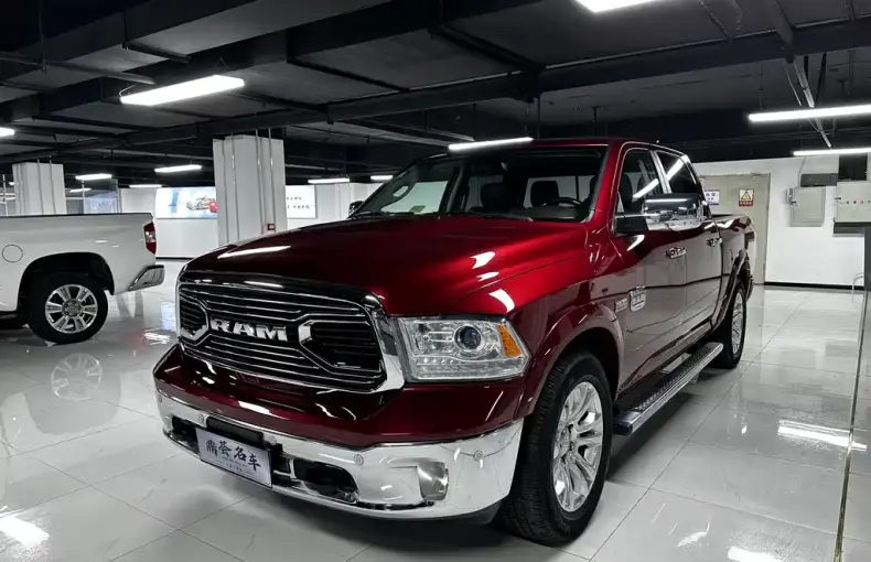 RAM Ram Trucks 2015 из Китая
